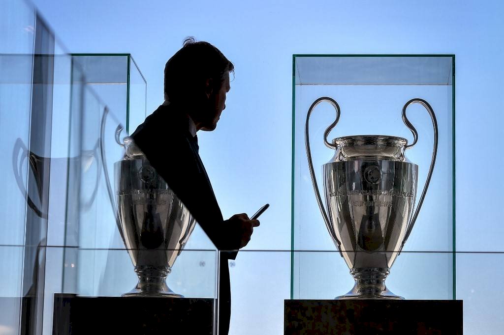 Reunión de crisis de la UEFA sobre la Eurocopa por el coronavirus