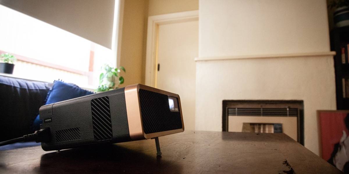 Lanzamientos: la nueva apuesta de videoproyección de Epson, el Portable Laser Entertainment EF-100