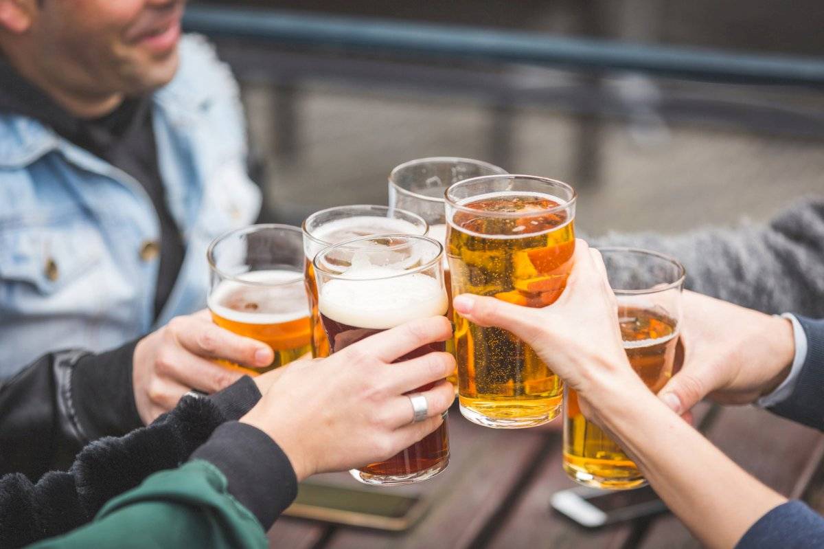 Coronavirus: ¿Beber alcohol previene el contagio?