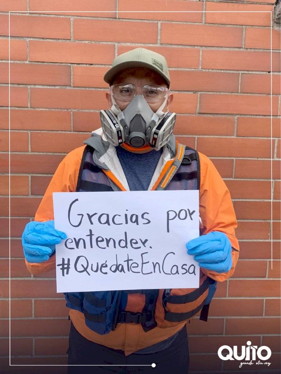 Agentes de Control envían mensaje a los habitantes de Quito