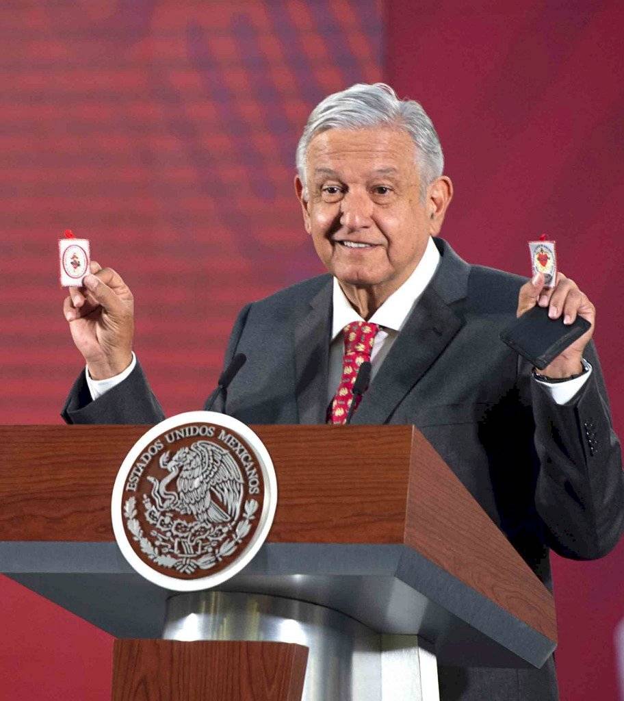 Amuletos de AMLO