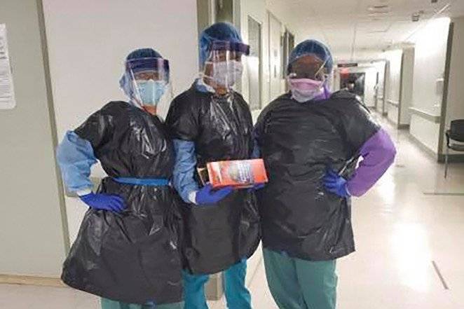 Enfermeras protegiéndose de coronavirus