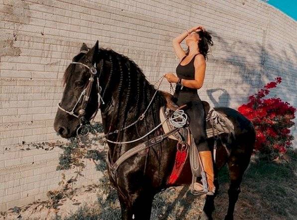 Ángela Aguilar