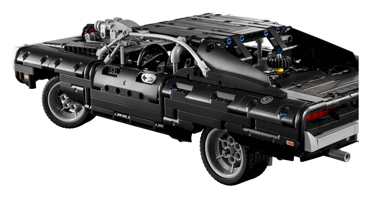 Dom’s Dodge Charger LEGO
