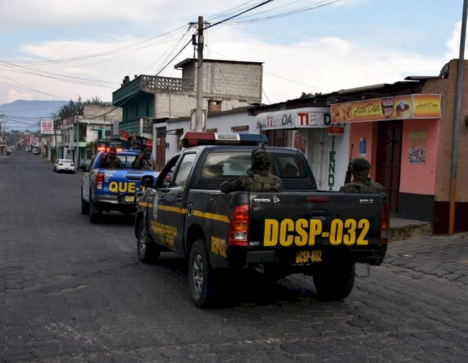 capturados por toque de queda
