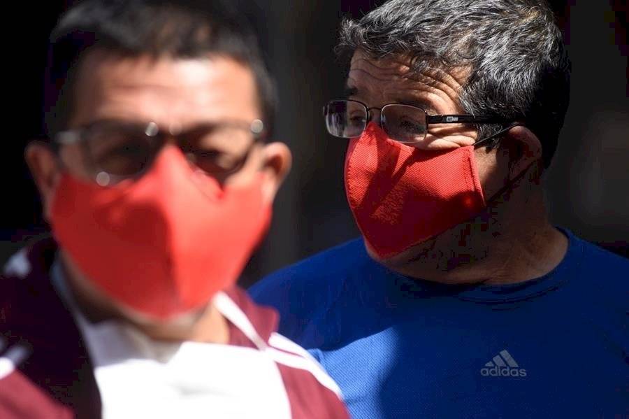 Los presos chilenos fabrican sus propias mascarillas contra el coronavirus