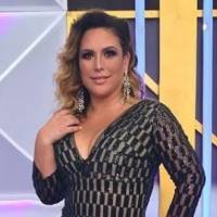 Critican a Angélica Vale por pedir donaciones por el coronavirus
