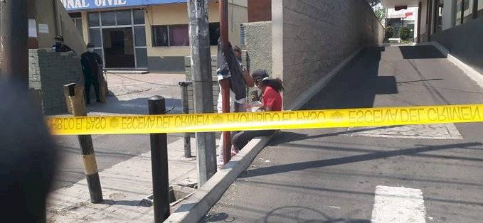 niña muere en cercanías de estación de PNC en Mixco