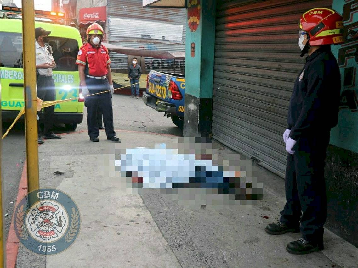 hombre muere vapuleado en zona 18