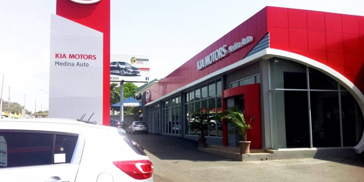 Medina Auto reabre centro de piezas y servicio Metro