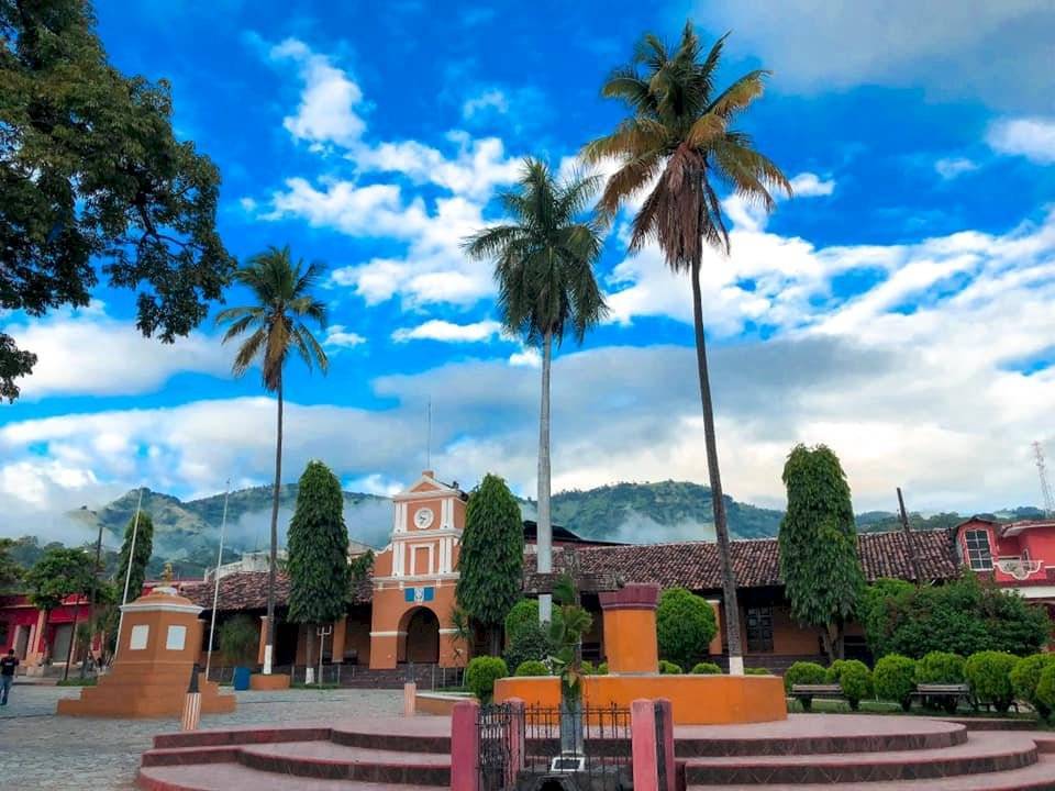 José Pinto de Antigua GFC pasa la cuarentena en San Luis Jilotepeque Jalapa