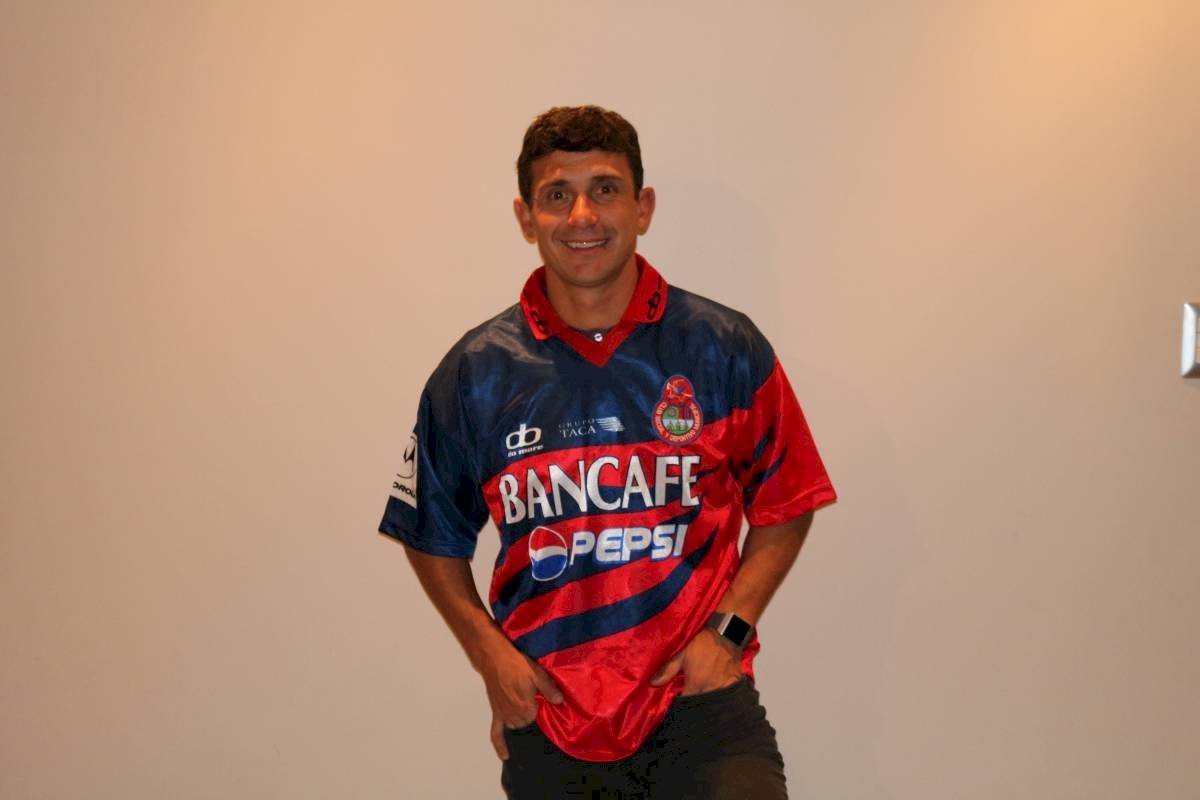 Sebastián Bini, técnico de Municipal