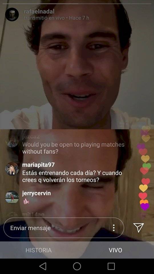 El blooper de Rafael Nadal con Roger Federer en un en vivo