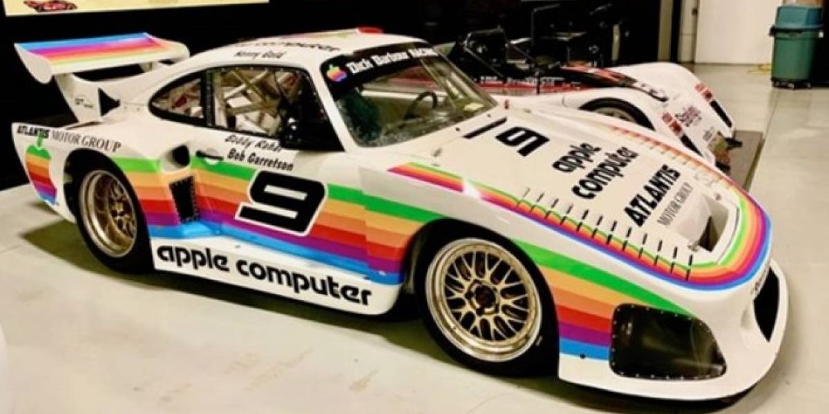 Réplica de un auto de carreras con diseño de Apple está a la venta a un precio de locura