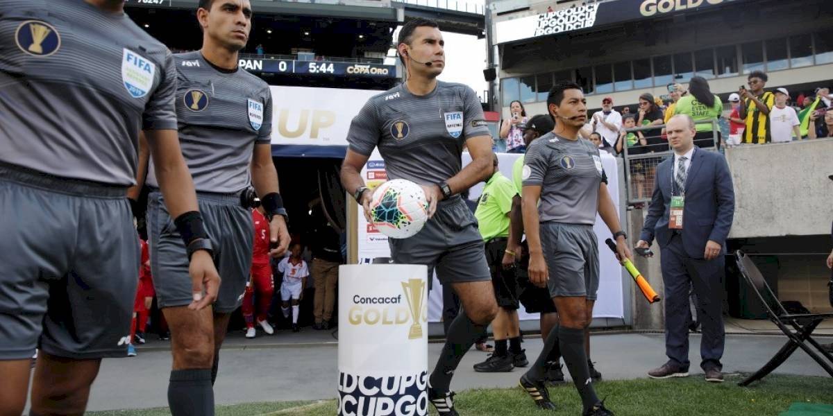 Mario Escobar dice que la Concacaf lo monitorea por medio de una aplicación