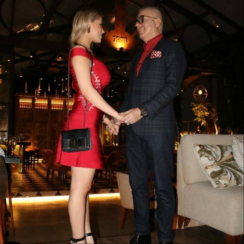 Vito Muñoz y su hermosa esposa