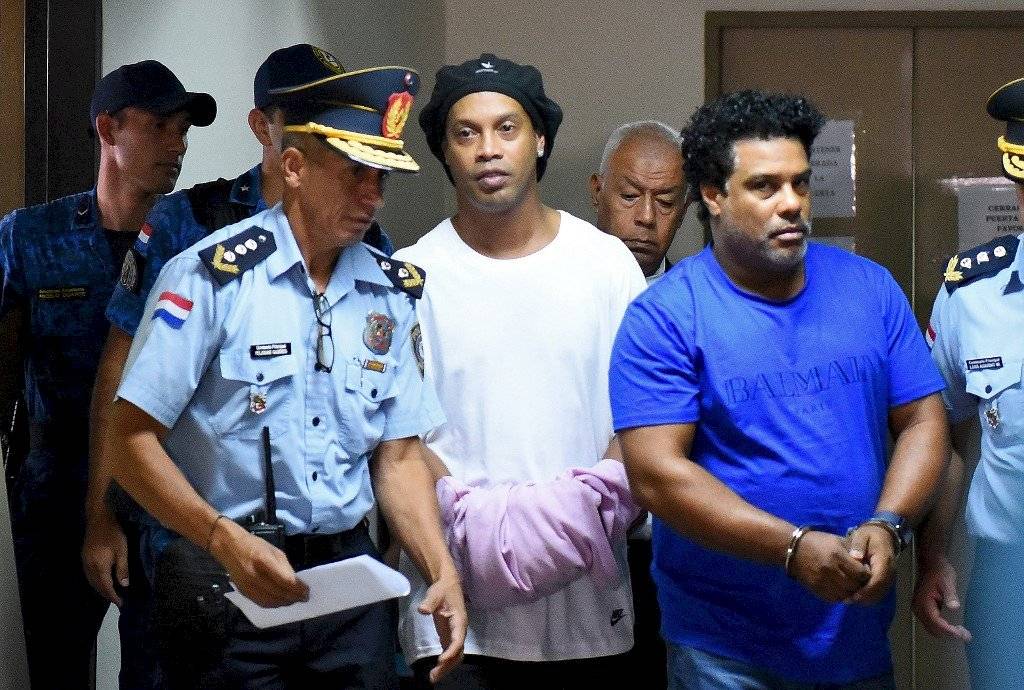 Ronaldinho nueva acusación por juego ilícito