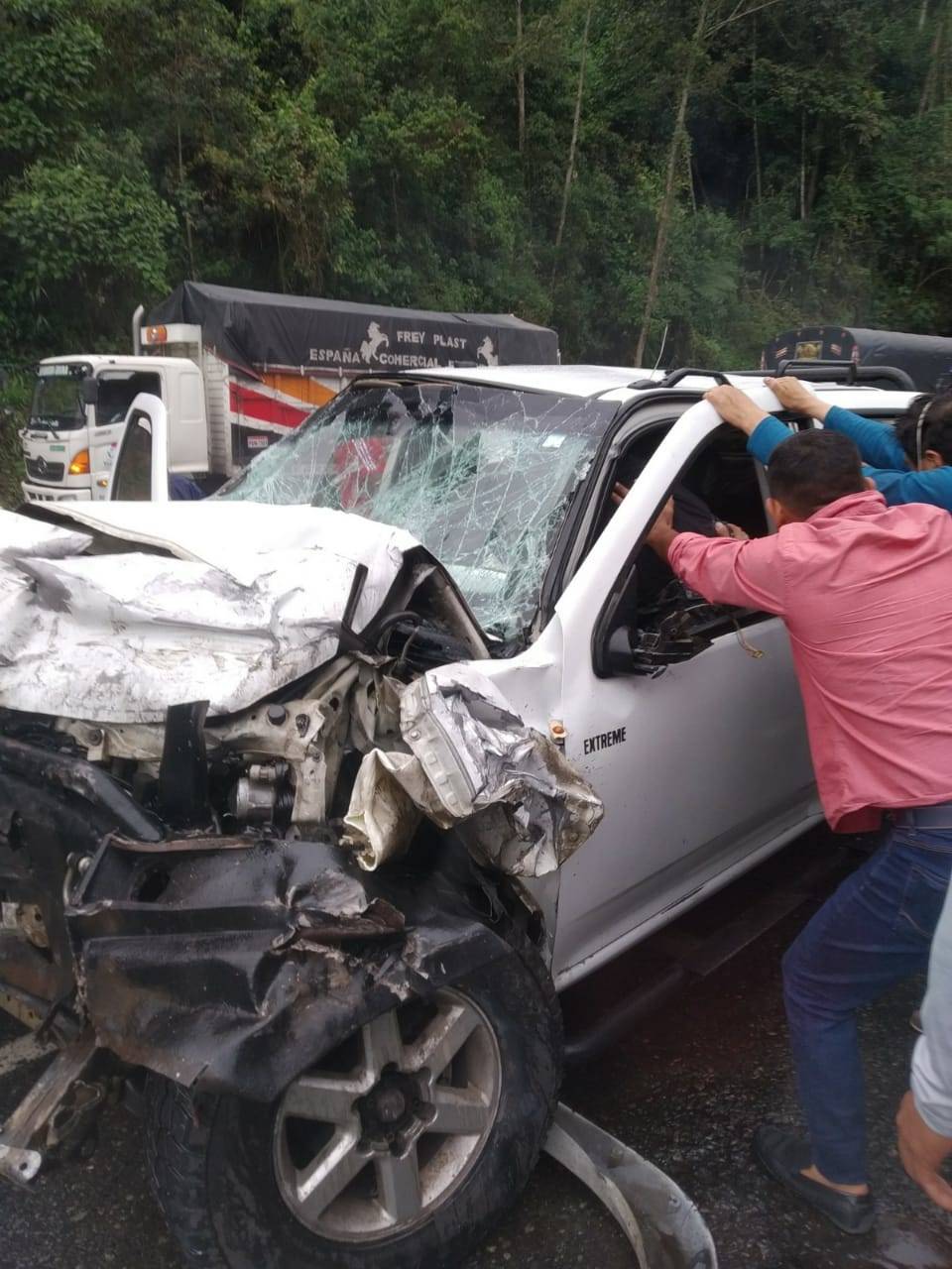 Accidente de Tránsito se registra en la vía Santo Domingo