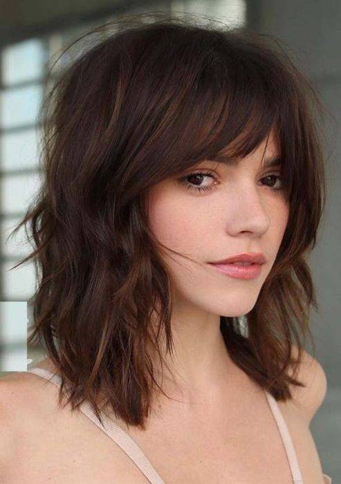 Cortes de cabello para mujeres de frente amplia flequillos para frente grande