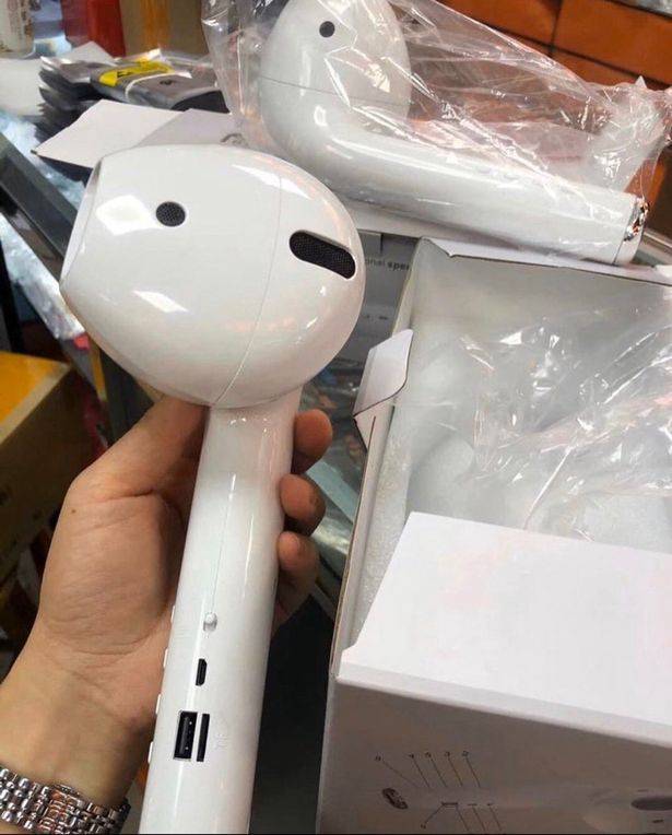 AirPods gigantes AirPods gigantes