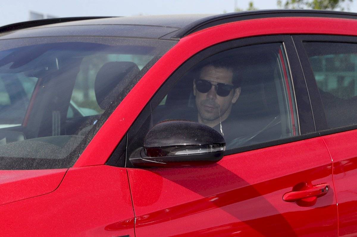 Simeone llega a las pruebas de Covid-19