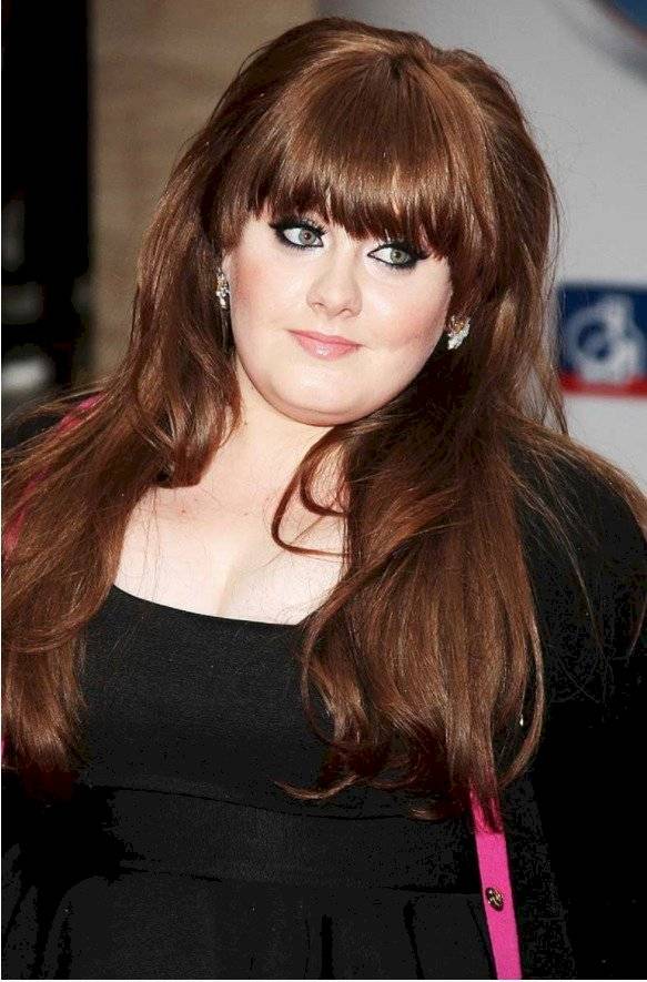 Adele, cantante británica, cumplió 32 años