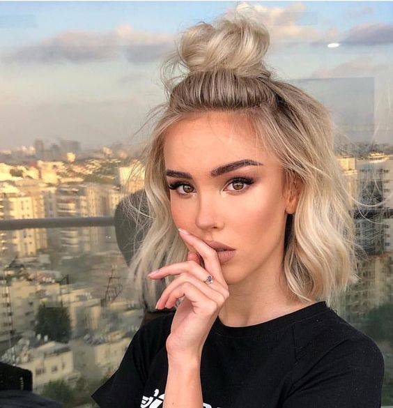 Peinados con cabello suelto para cara redonda Peinados con cabello suelto para cara redonda