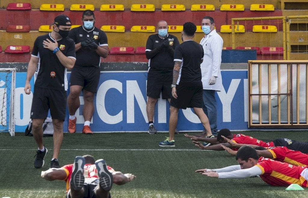Futbol de Costa Rica volverá a la competición el 20 de mayo