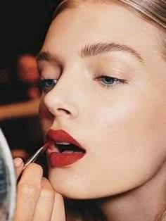 cómo pintarse los labios correctamente