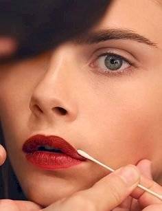 cómo pintarse los labios correctamente
