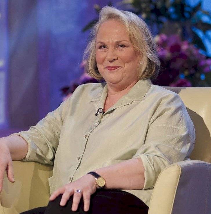 Pam Ferris