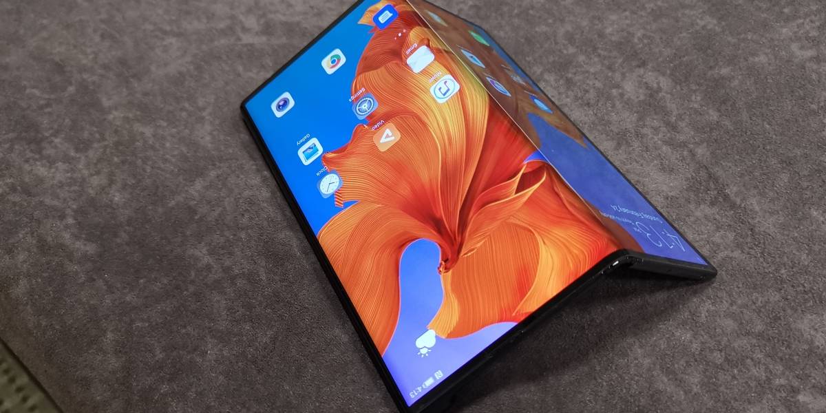 Huawei podría lanzar un celular plegable de menor costo a finales de este año