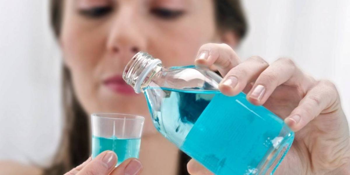Coronavirus: enjuague bucal puede matar al Covid-19 en 30 segundos