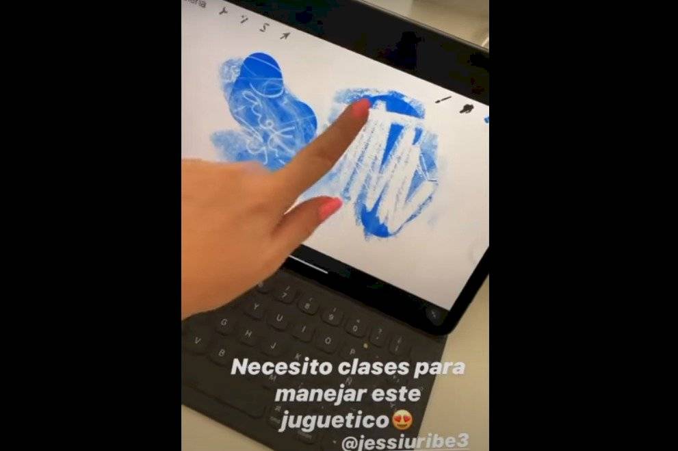Regalo de Jessi Uribe para Paola Jara