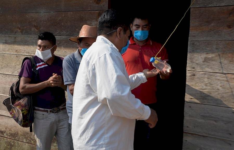La difícil lucha de los indígenas contra el coronavirus