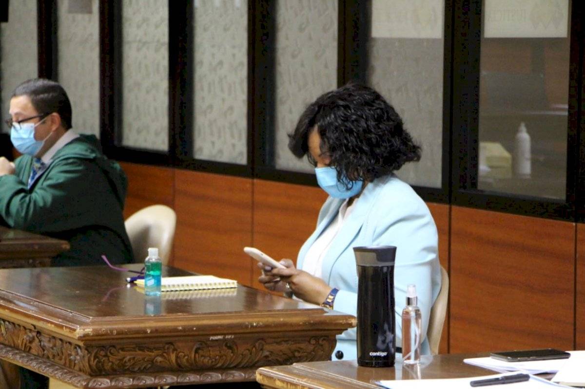 Fiscalía solicita prisión preventiva para Alexandra Ocles y otros tres funcionarios de Riesgos