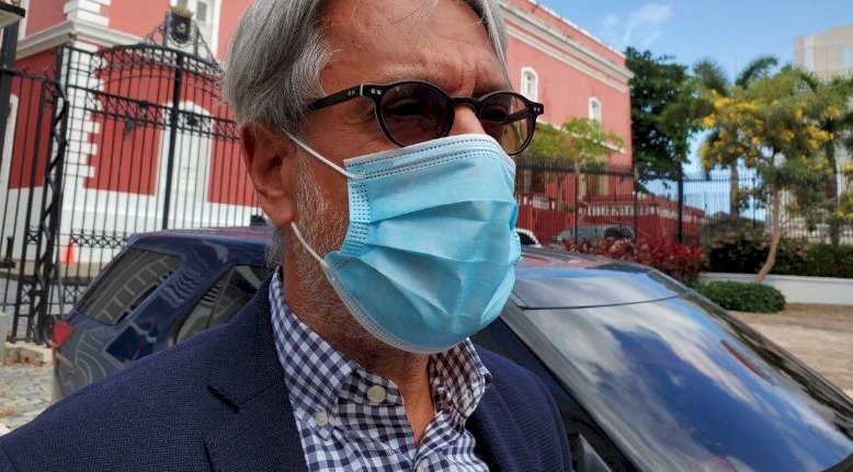 Secretario del Departamento de la Vivienda (DV), Luis Fernández Trinchet