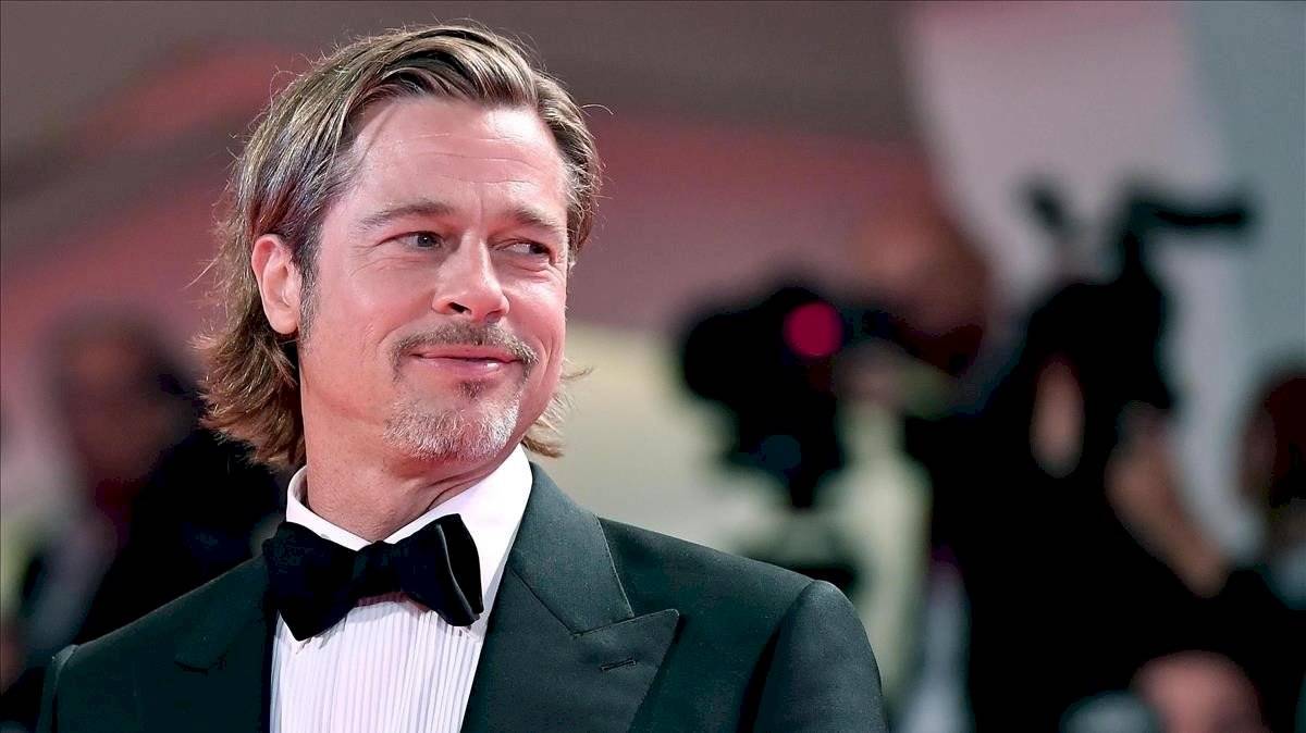 Brad Pitt dio un discurso esta semana para los graduandos de la Universidad de Missouri