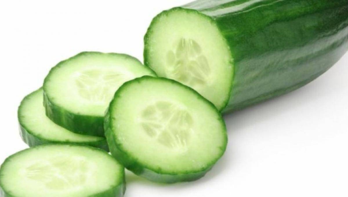 El pepino tiene la propiedad de hidratar tu piel y hacerla ver más luminosa