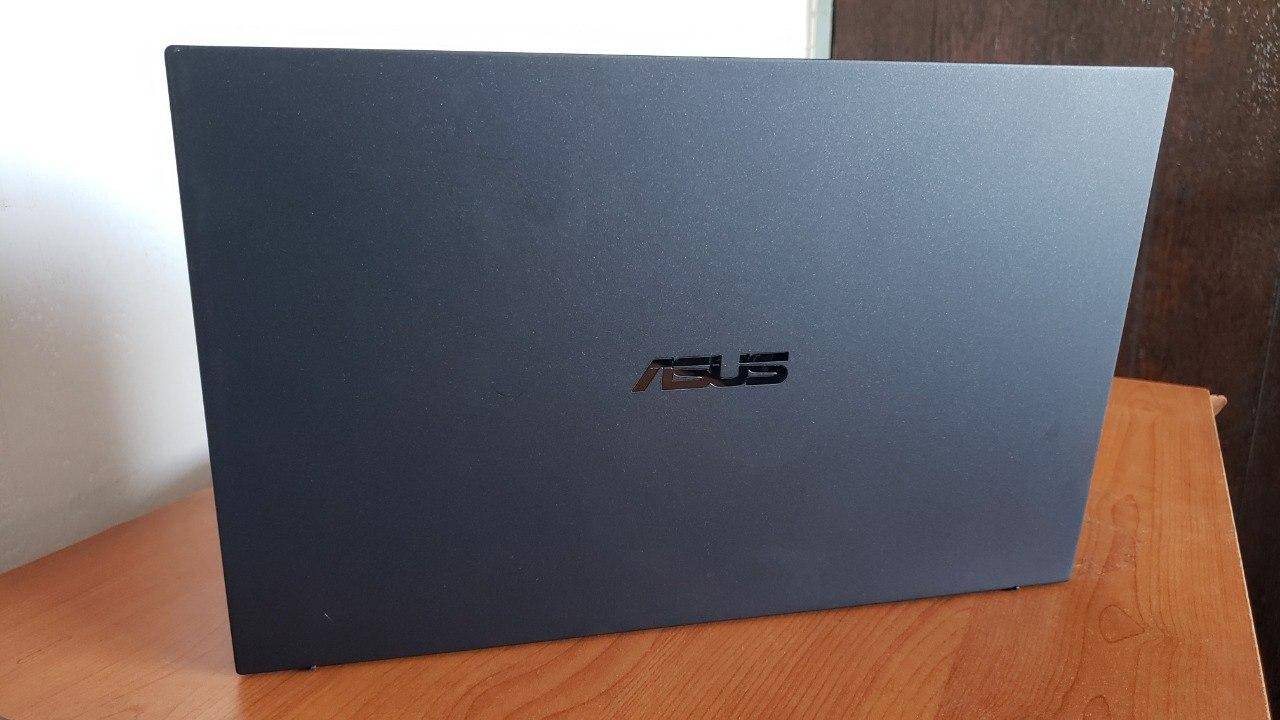 [FW Labs] Una joya para ejecutivos: review del Asus ExpertBook B9450FA