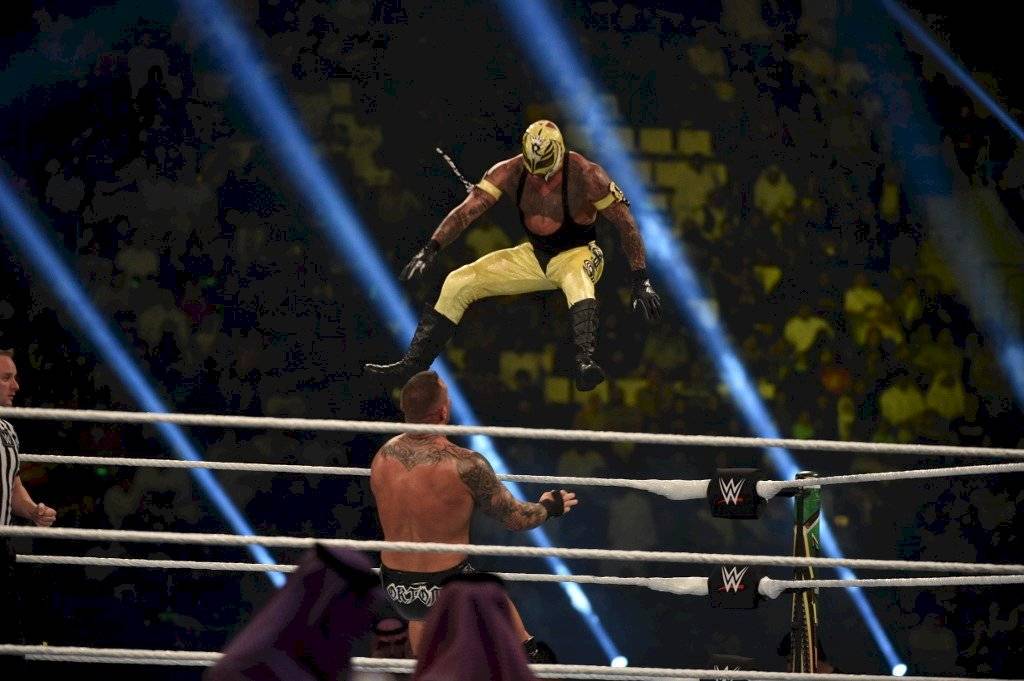 WWE anuncia ceremonia de retiro del Rey Mysterio
