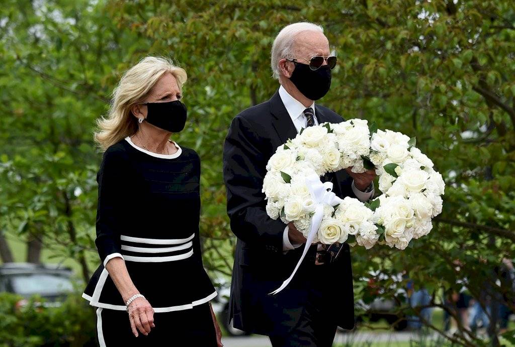 Joe Biden y su esposa