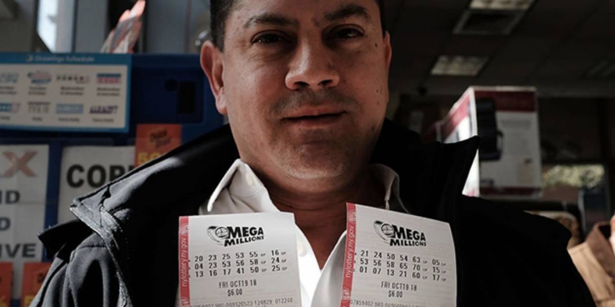 Miles de chilenos compran boletos online por pozo de más de CLP 272 mil millones