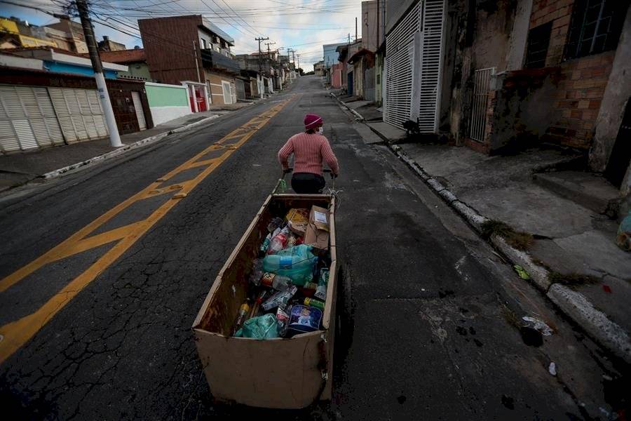 El viacrucis de los recicladores de Brasil: coronavirus, crisis y prejuicios