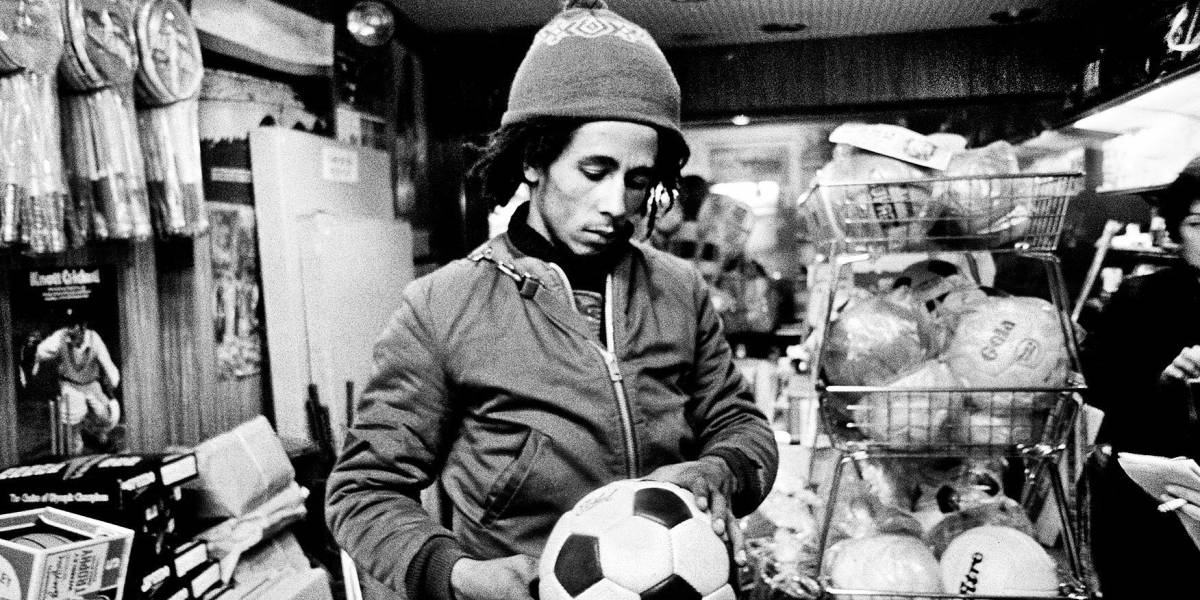 FIFA 20 lanza una camiseta en honor a Bob Marley y es una genialidad