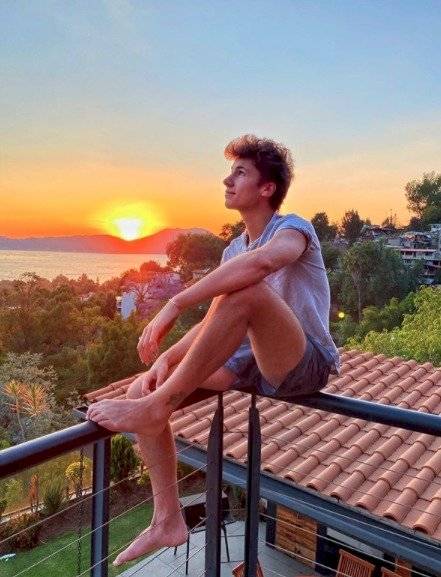 Juanpa Zurita