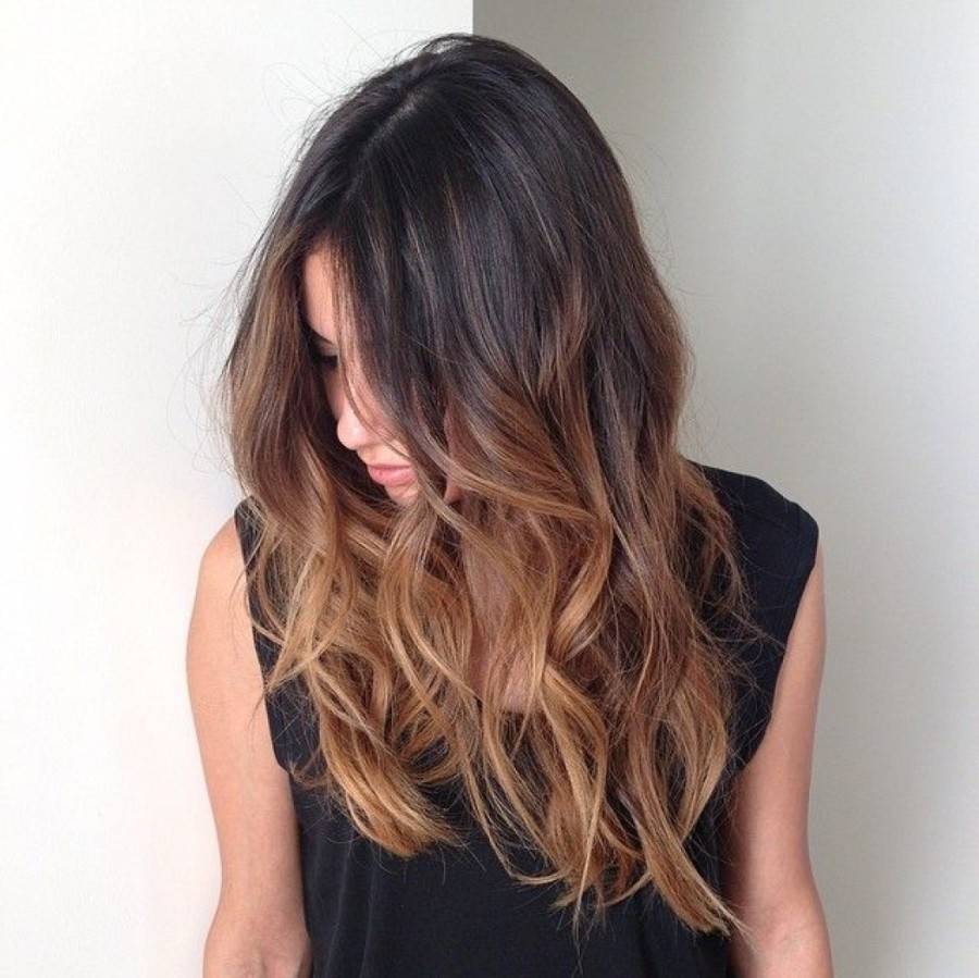 Las mechas californianas nos quitan un montón de años Tintes