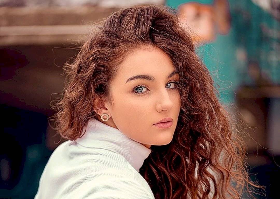 Café para las raíces del cabello
