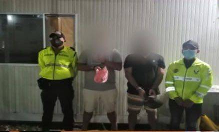 Dos extranjeros detenidos en Santa Elena