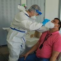 Salud reporta cinco muertes y 807 nuevos casos positivos de Covid-19